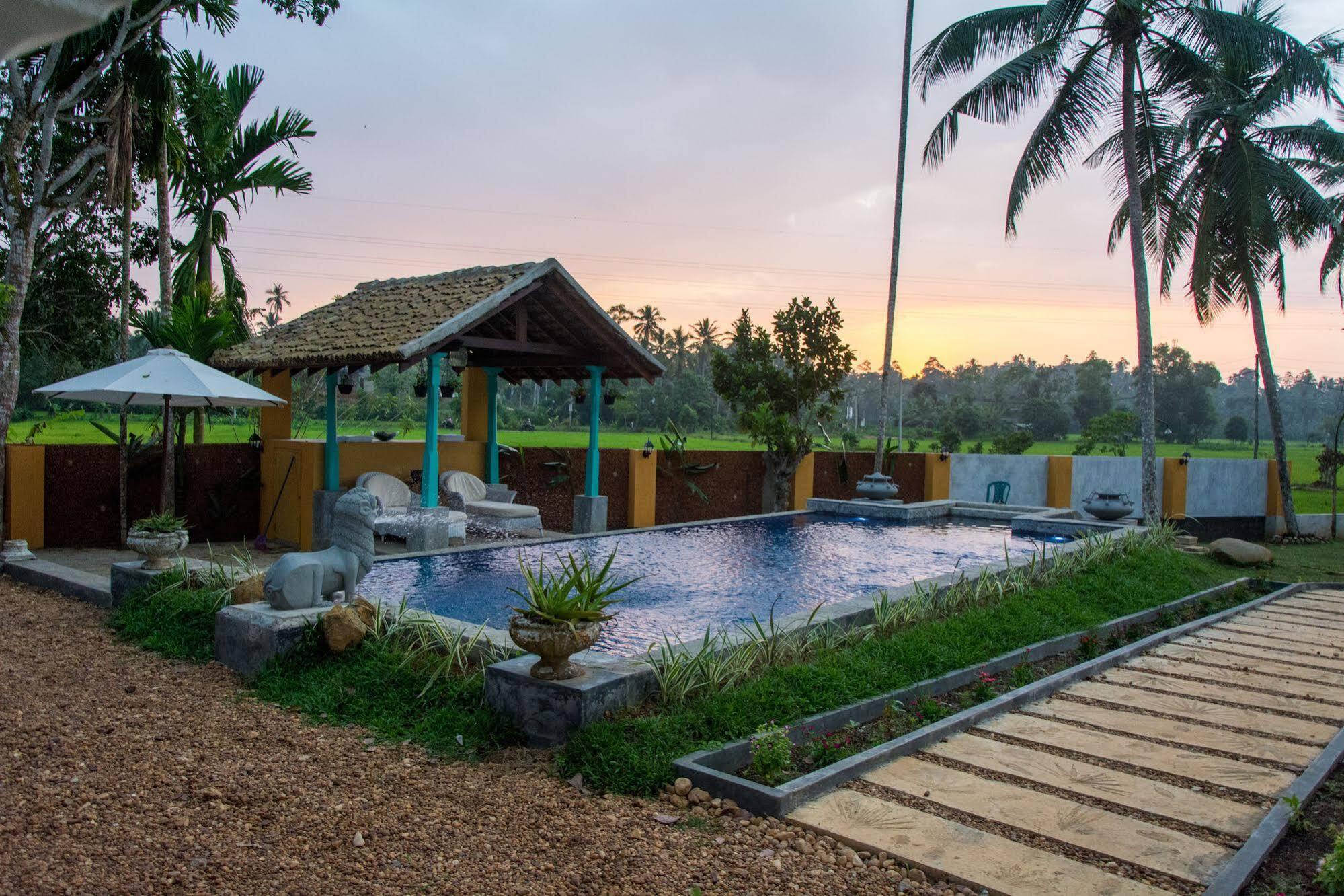 Villa Kubura Hikkaduwa Exteriér fotografie